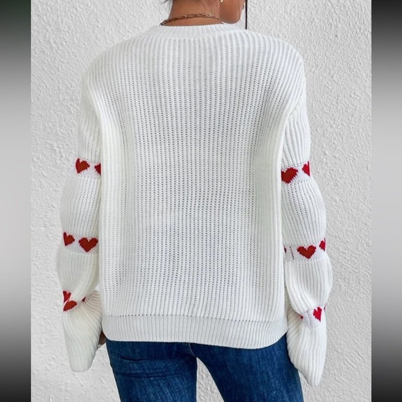 Cozy white hearts print sleeve sweater top - Picture 3 of 13